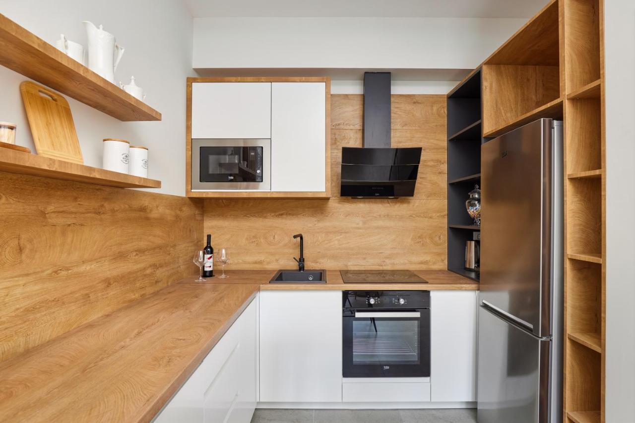 Bjelica Rental Apartments - Nela Apartment Тиват Экстерьер фото